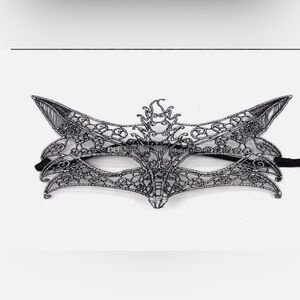Lace Masquerade Mask 🦊
